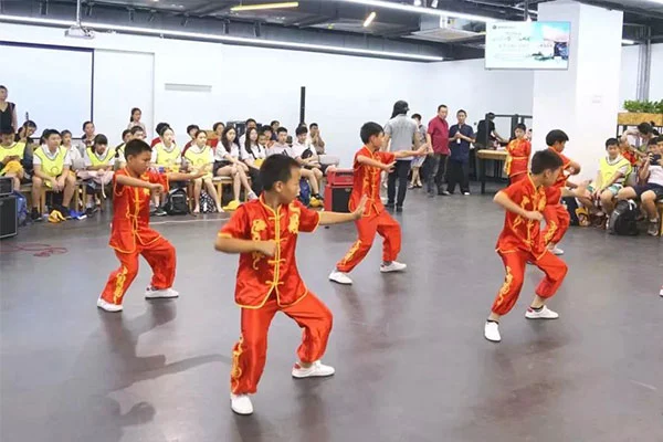 美国篮球训练计划一整套_1